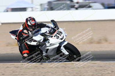 media/Jan-08-2022-SoCal Trackdays (Sat) [[1ec2777125]]/Turn 15 Inside (950am)/